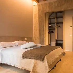 https://residenza-castei.it-lombardy.com